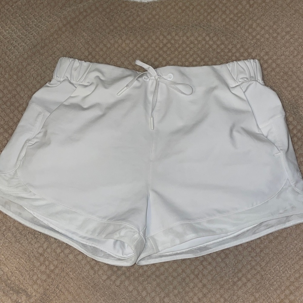 Lululemon Women’s White Shorts with mesh detail